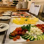 Akademiehotel Hotell 2*