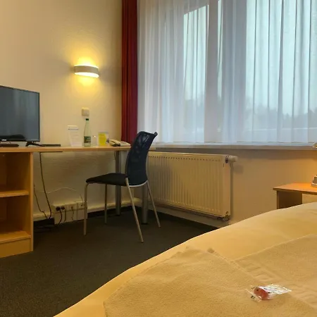 Hotel Akademiehotel 2*