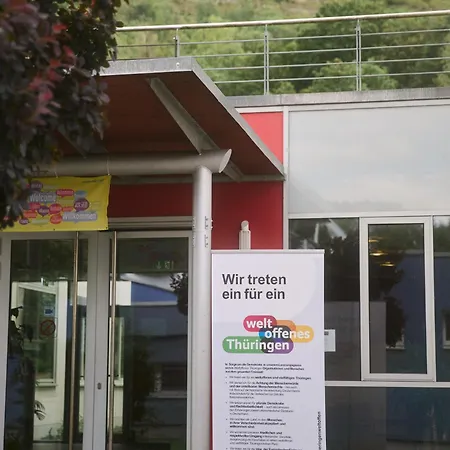 Akademiehotel 2* Ена