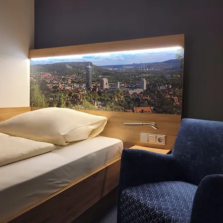 Hotel Akademiehotel 2*